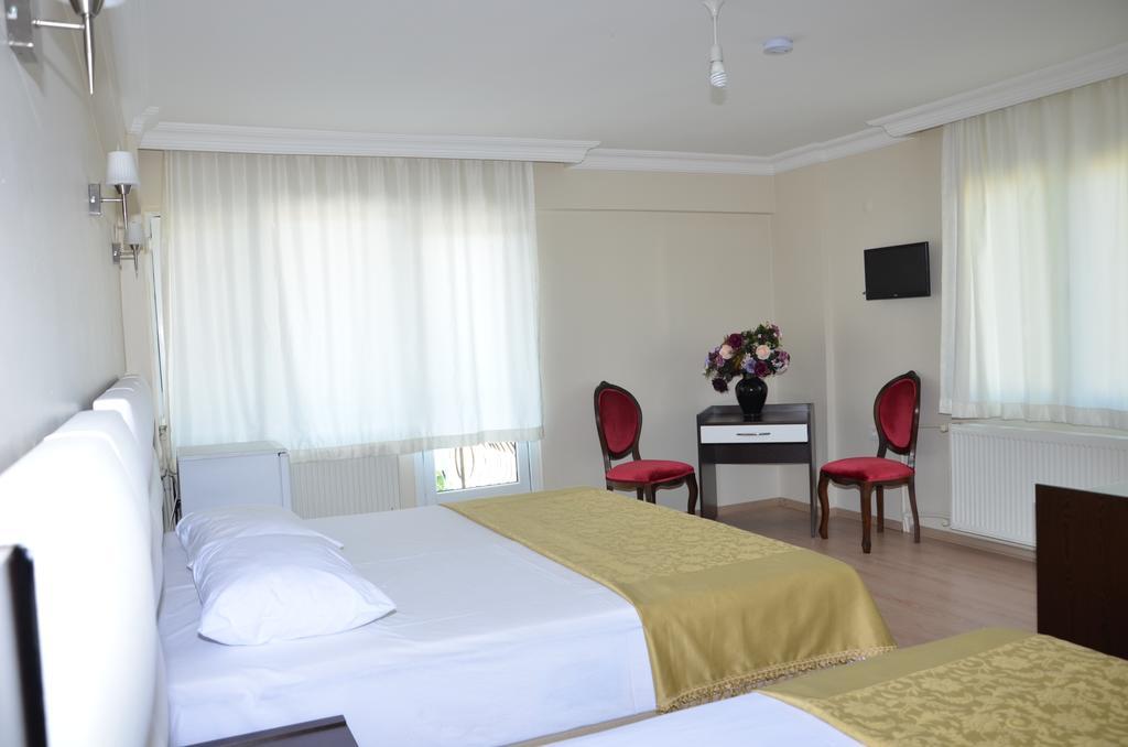 Uzunhan Hotel Ayvalı Szoba fotó
